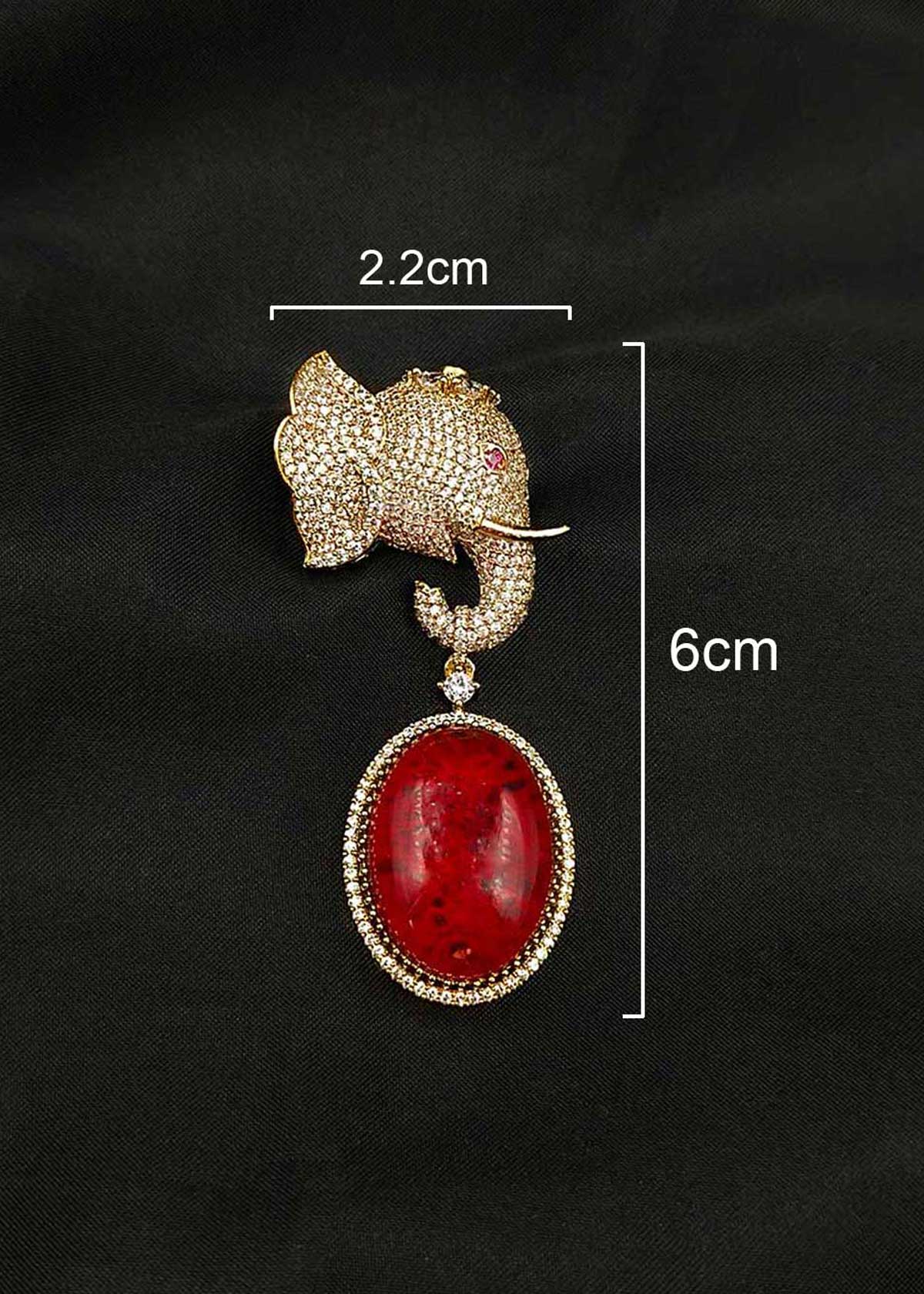 Antique Gold Plated Cubic Zircon Elephant Motif Men’s Brooch / Lapel Pin