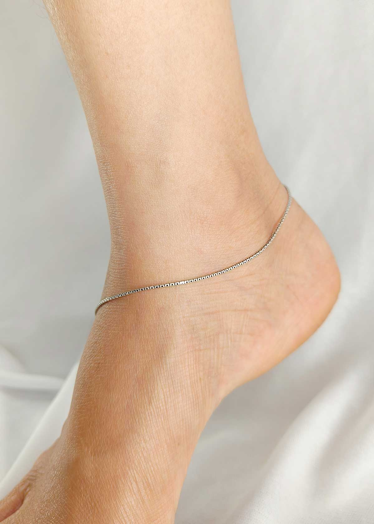 92.5 Sterling Silver Sleek Box Chain Adjustable Payal / Anklet For Women