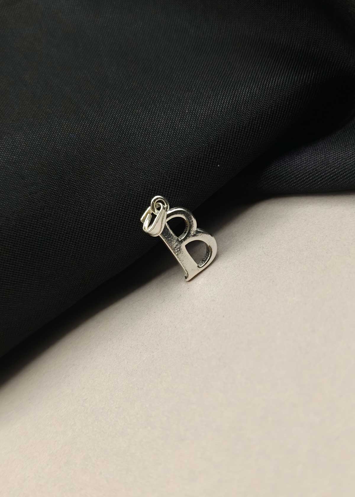 92.5 Sterling Silver Elegant Alphabet Pendants