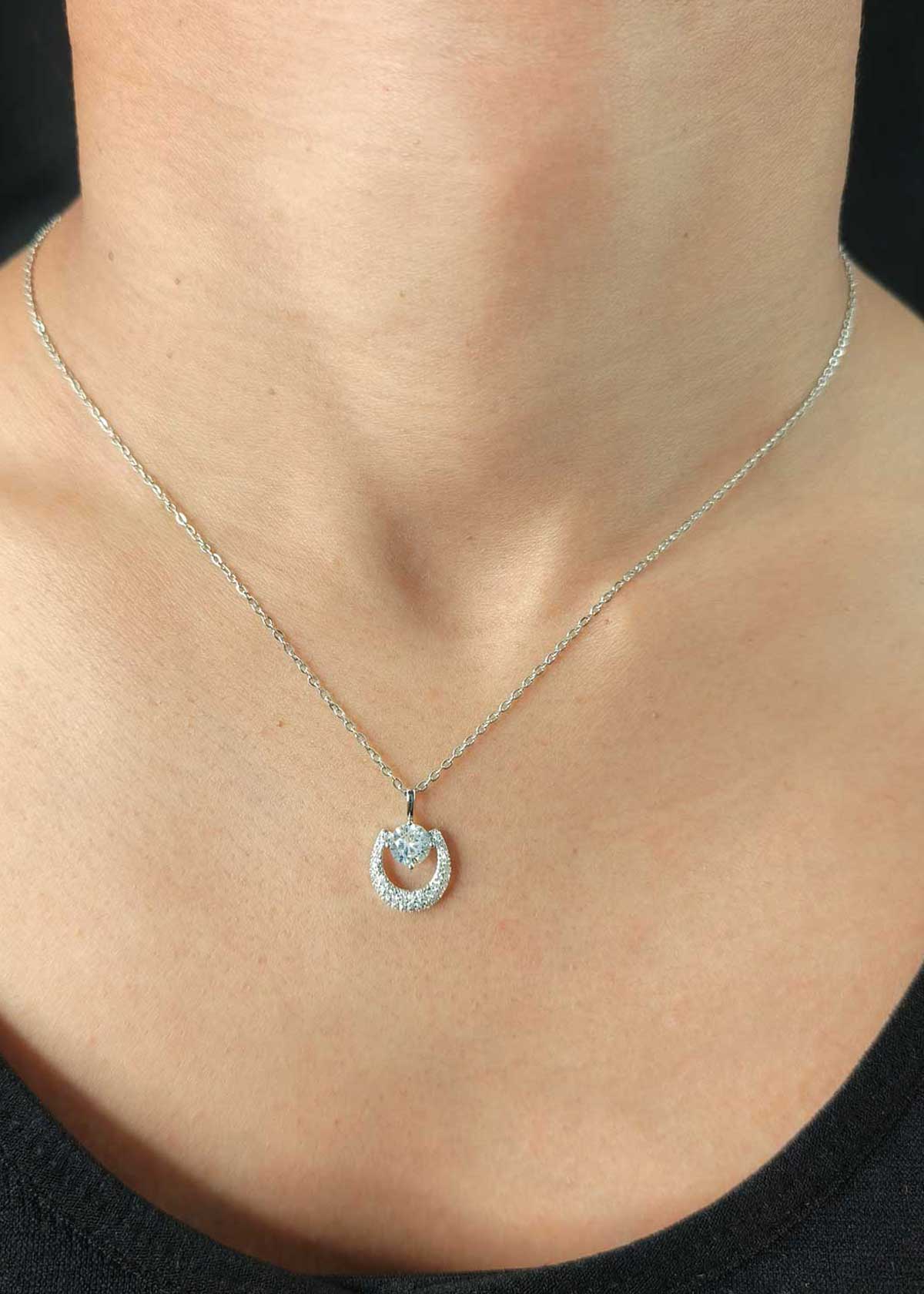 Silver Plated Crescent Moon Solitaire Zircon Pendant Set With Delicate Chain