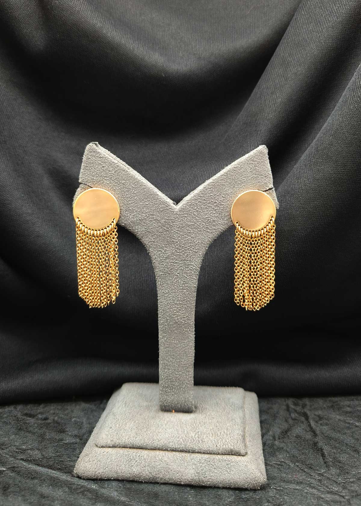 Elegant Gold-Plated Metallic Disc & Chain Hanging Earrings