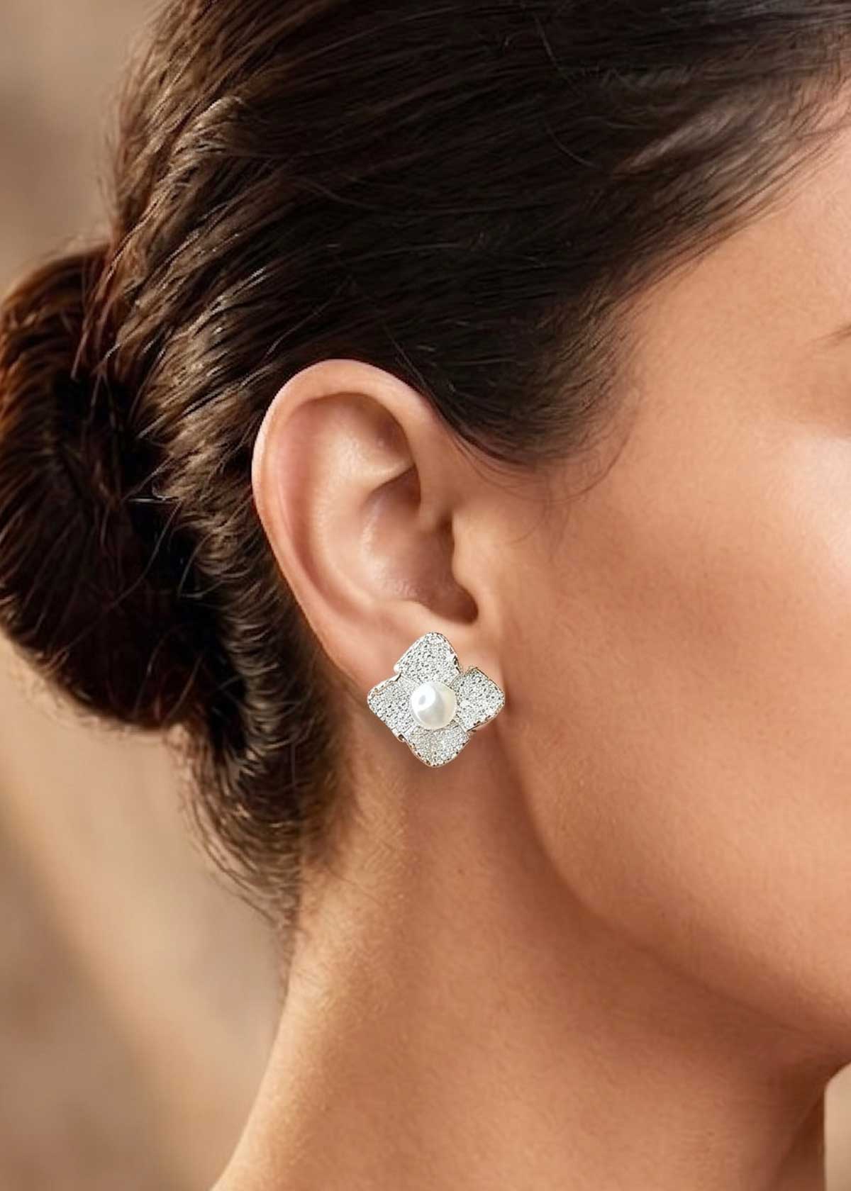 Timeless Cubic Zircon And Pearl Ear Cuff For Women