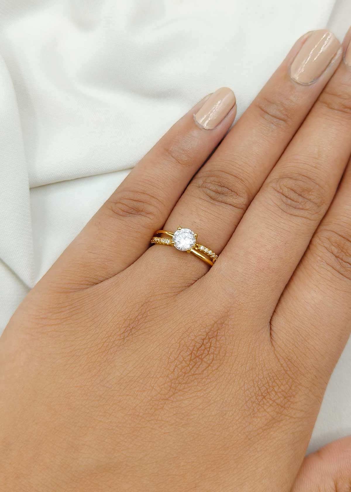 Double Row Pavé Cubic zircon Solitaire Finger Ring
