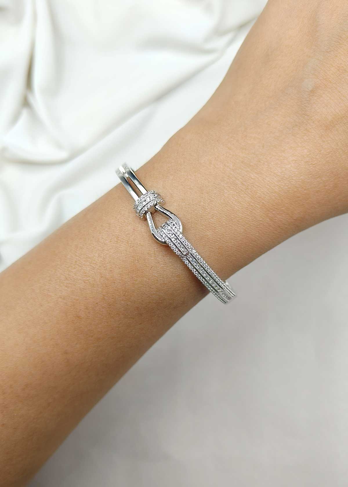 Modern Buckle Design Cubic Zircon Silver Plated Adjustable Kada For Women