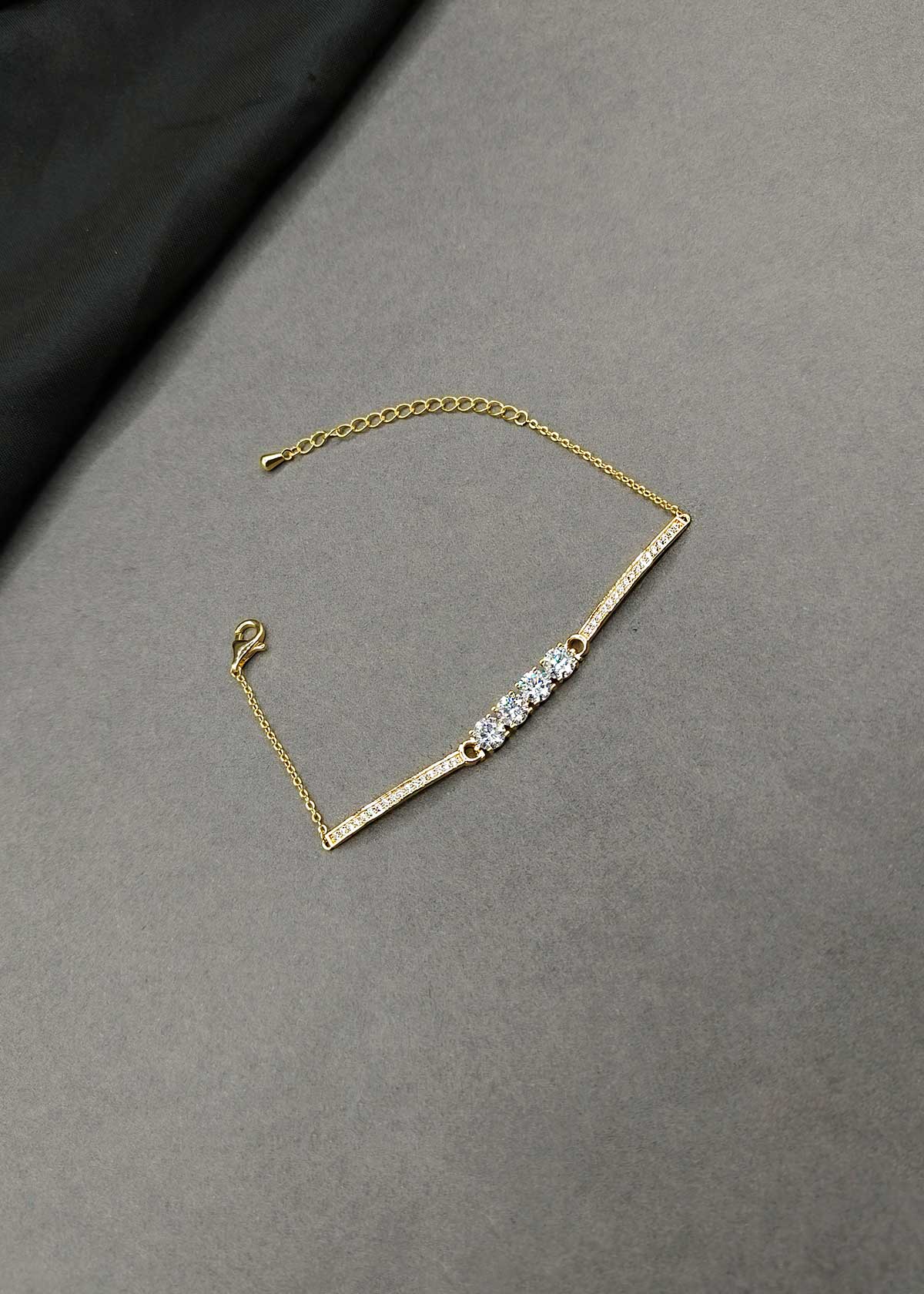 Sophisticated Gold And Silver-Plated Cubic Zircon Bar Adjustable Loose Bracelet