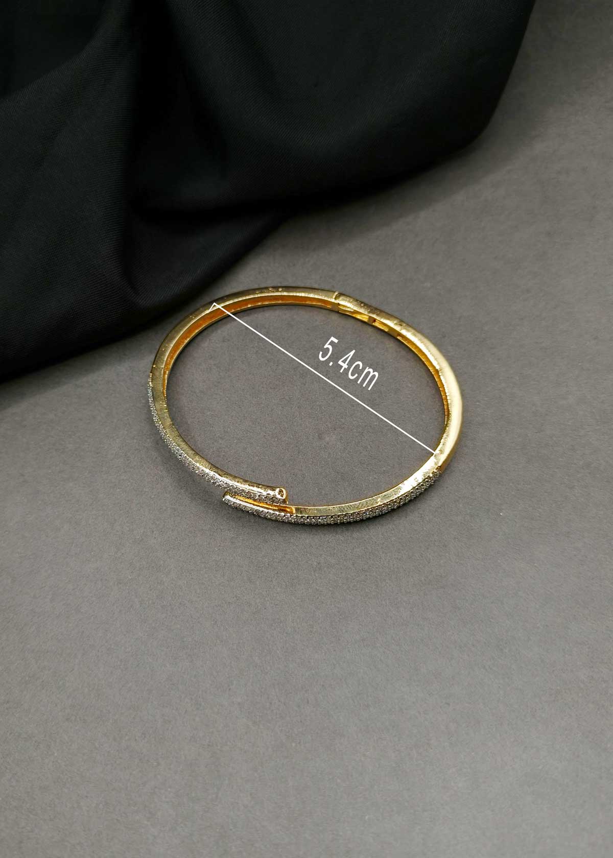 Sleek Dual Plated Pavé Cubic Zircon Openable Delicate Kada Bracelet For Women