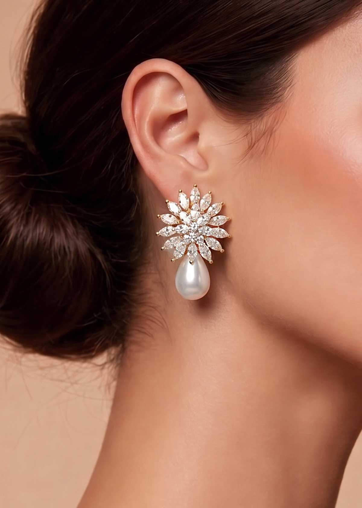 Gorgeous Marquise Diamond And Drop Pearl Pendant Set For Women