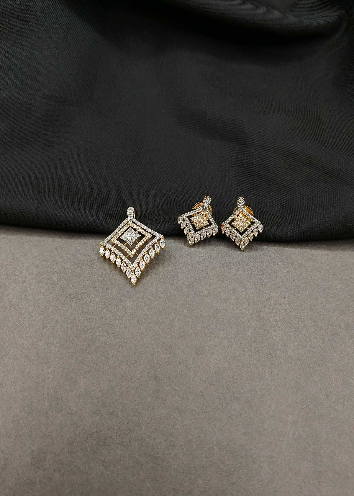 Geometric Diamond-Shape Marquise And Cubic Zircon Pendant Set For Women