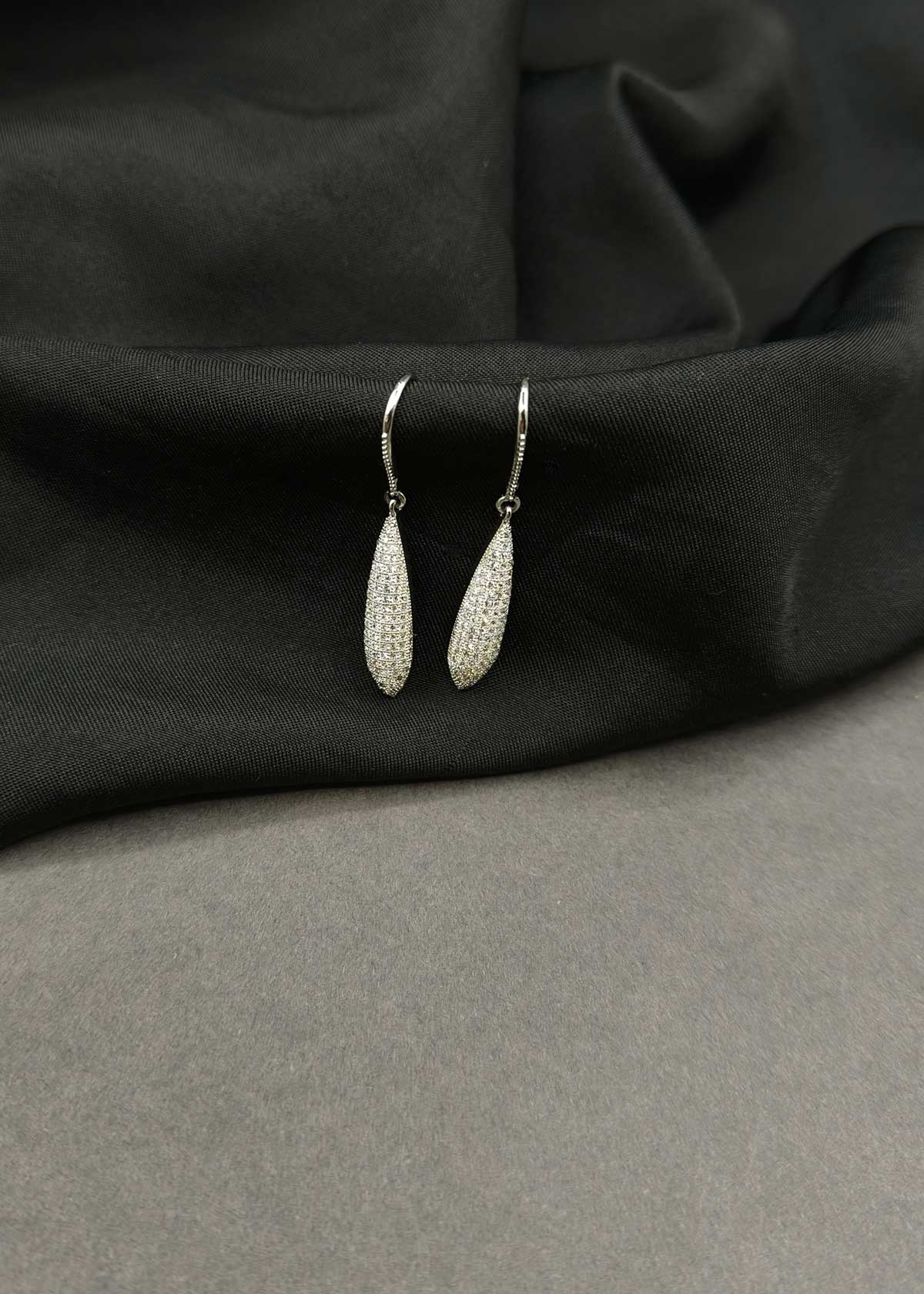Elegant Teardrop Pavé Cubic Zircon Hook Earrings For Women
