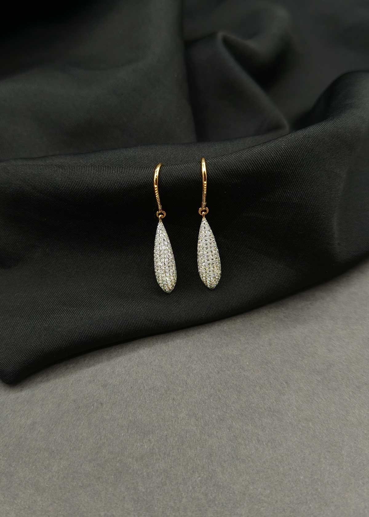 Elegant Teardrop Pavé Cubic Zircon Hook Earrings For Women