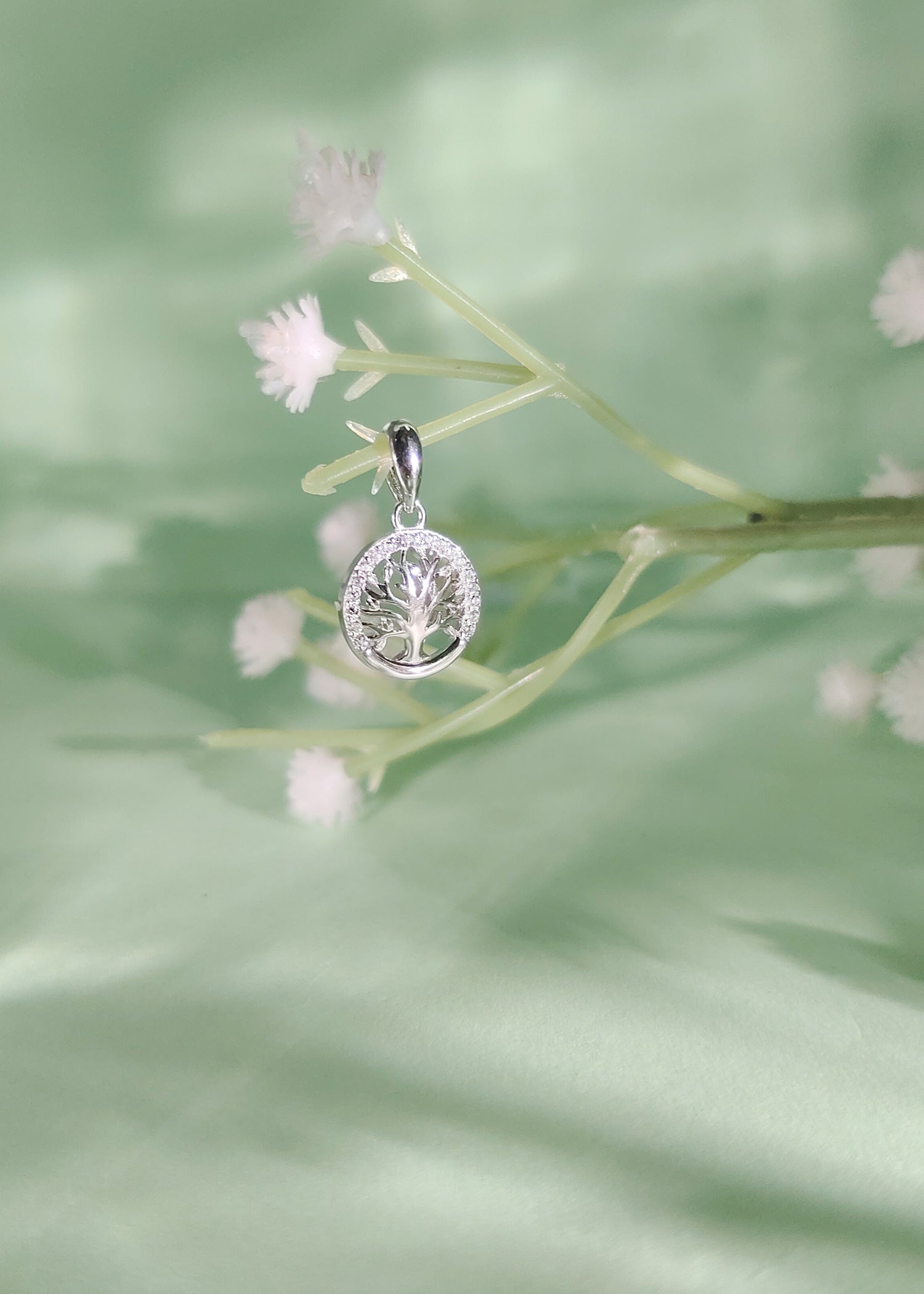 92.5 sterling silver small zircon tree pendant