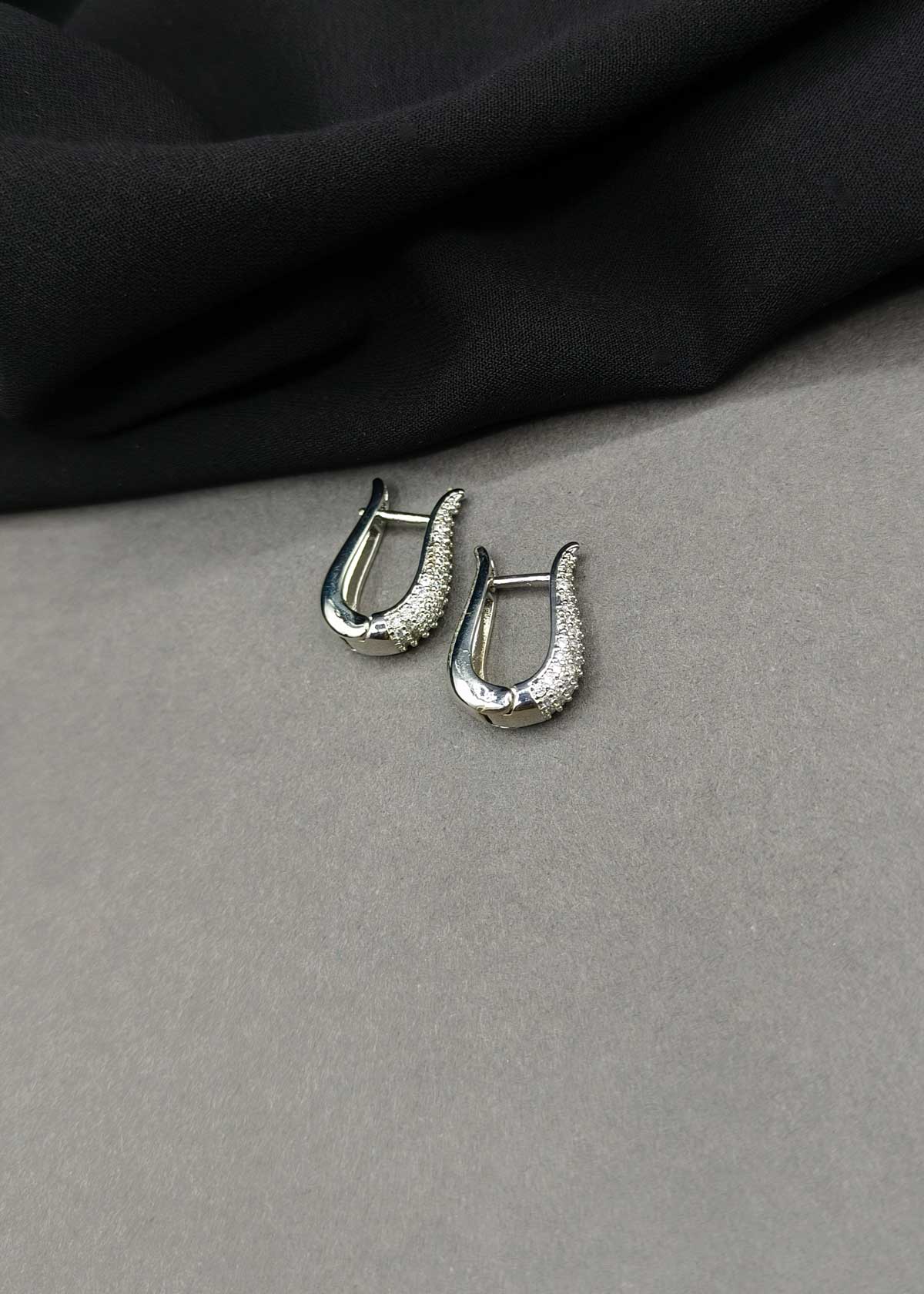 Modern U-Shaped Cubic Zircon Micro-Paved Bali Earrings For Women