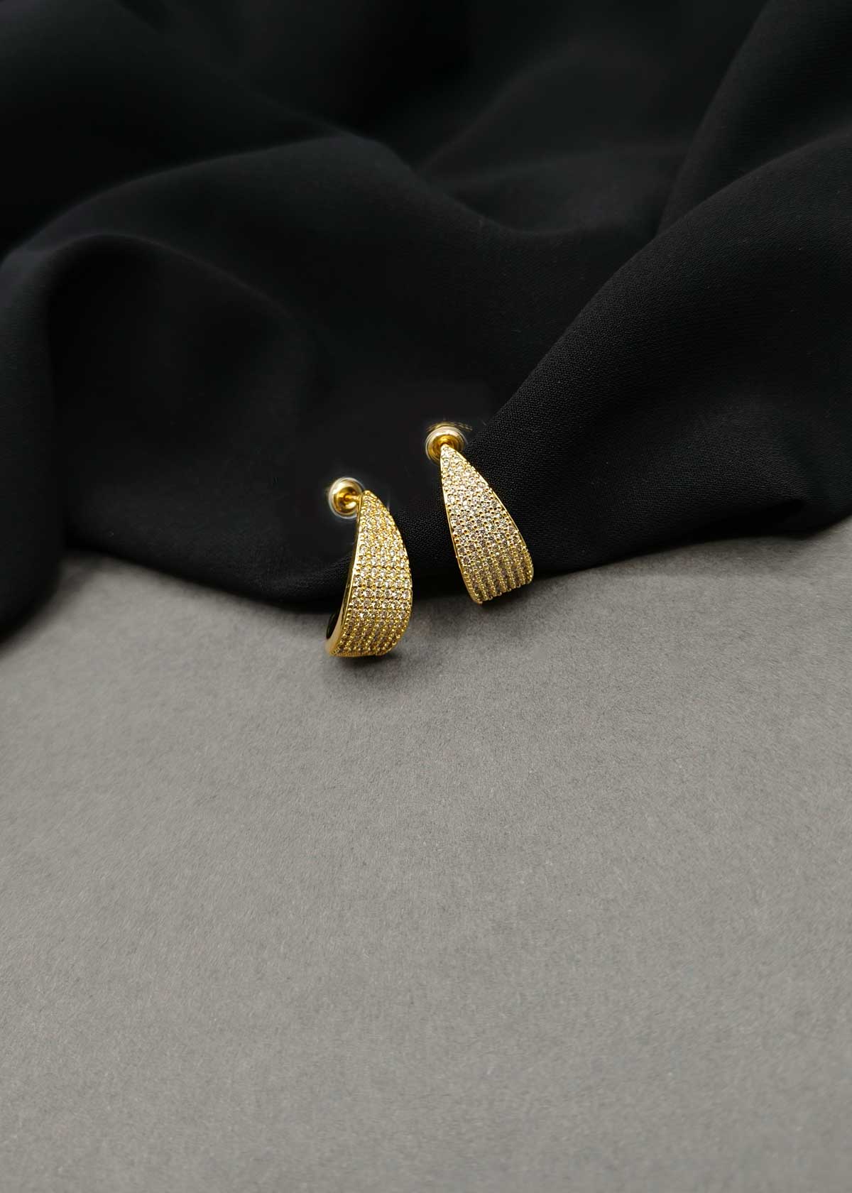 Gorgeous Diamond-Look Cubic Zircon Tapered Crescent Bali Earrings For Women