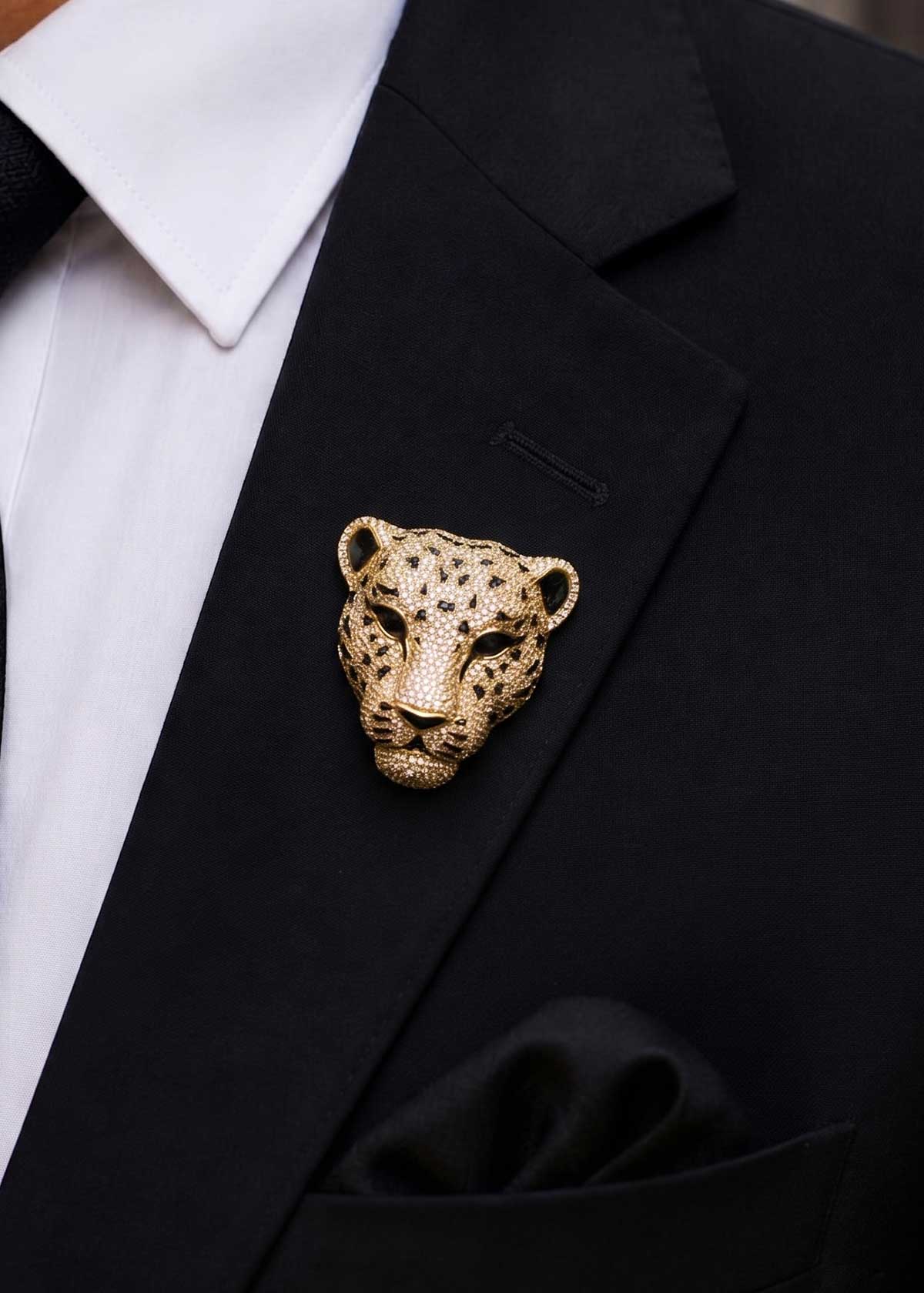 Fierce Diamond-Look Cubic Zircon Large Leopard Face Brooch / Lapel Pin