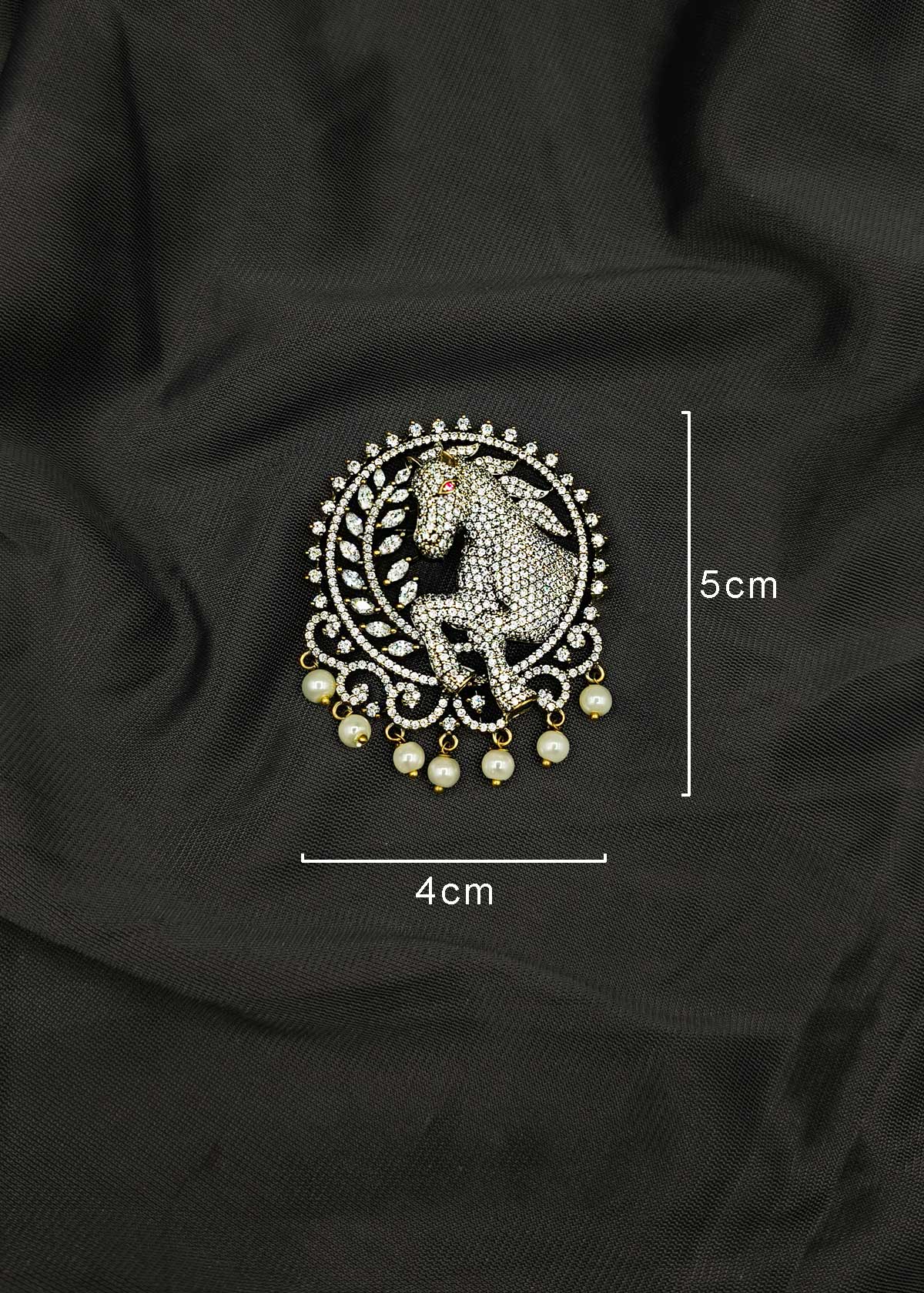 Heritage Antique Style Cubic Zircon & Marquise Horse Emblem Brooch / Lapel Pin With Hanging Pearls