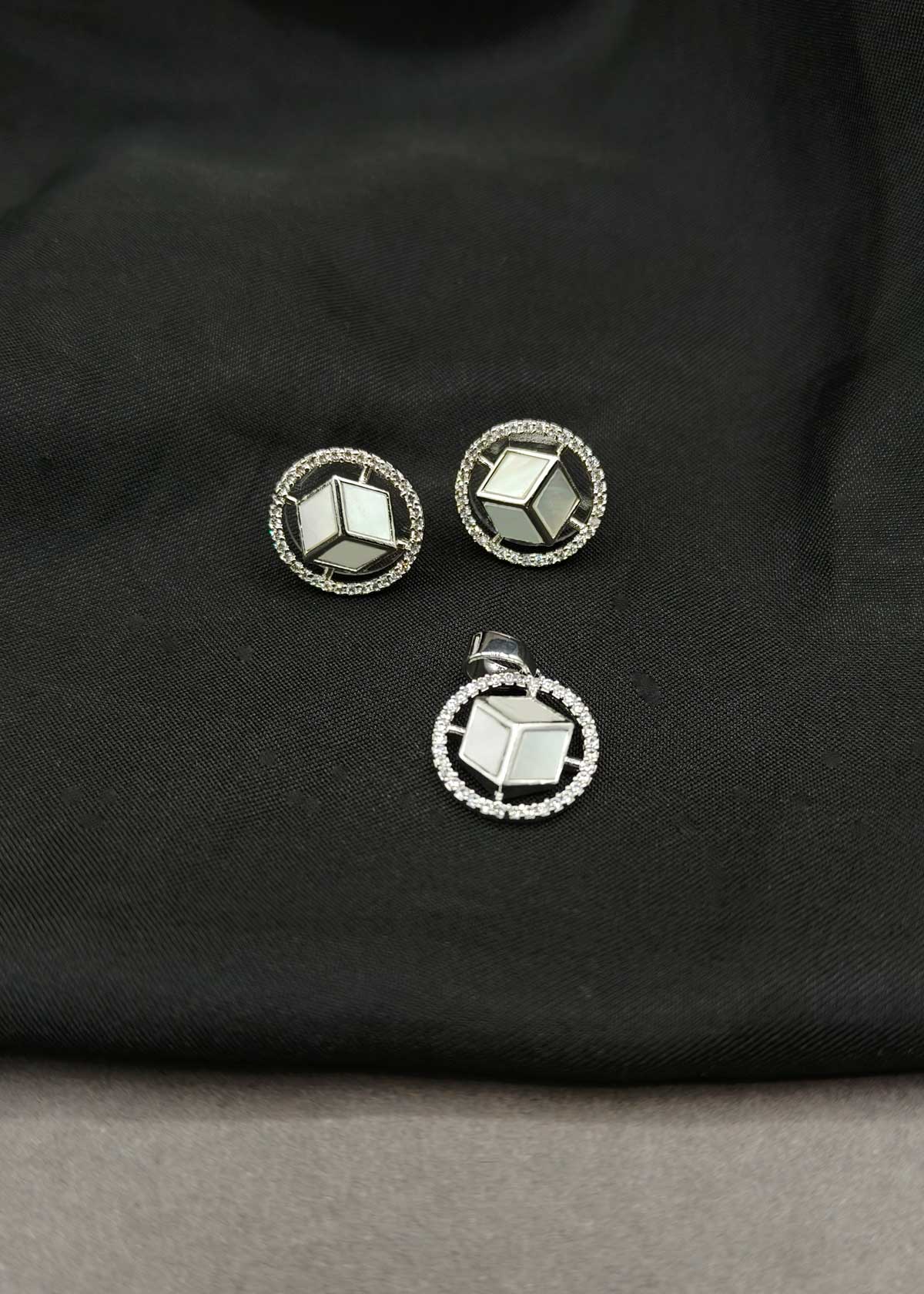 Designer Cubic Zircon Halo 3D Cube Mother Of Pearl Small Pendant Set For Women