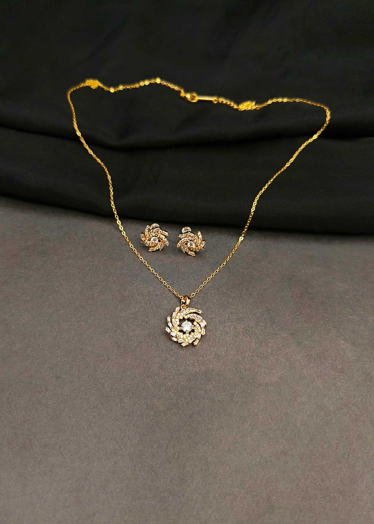 Swirling Baguette & Cubic Zircon Delicate Pendant Set With Chain For Women