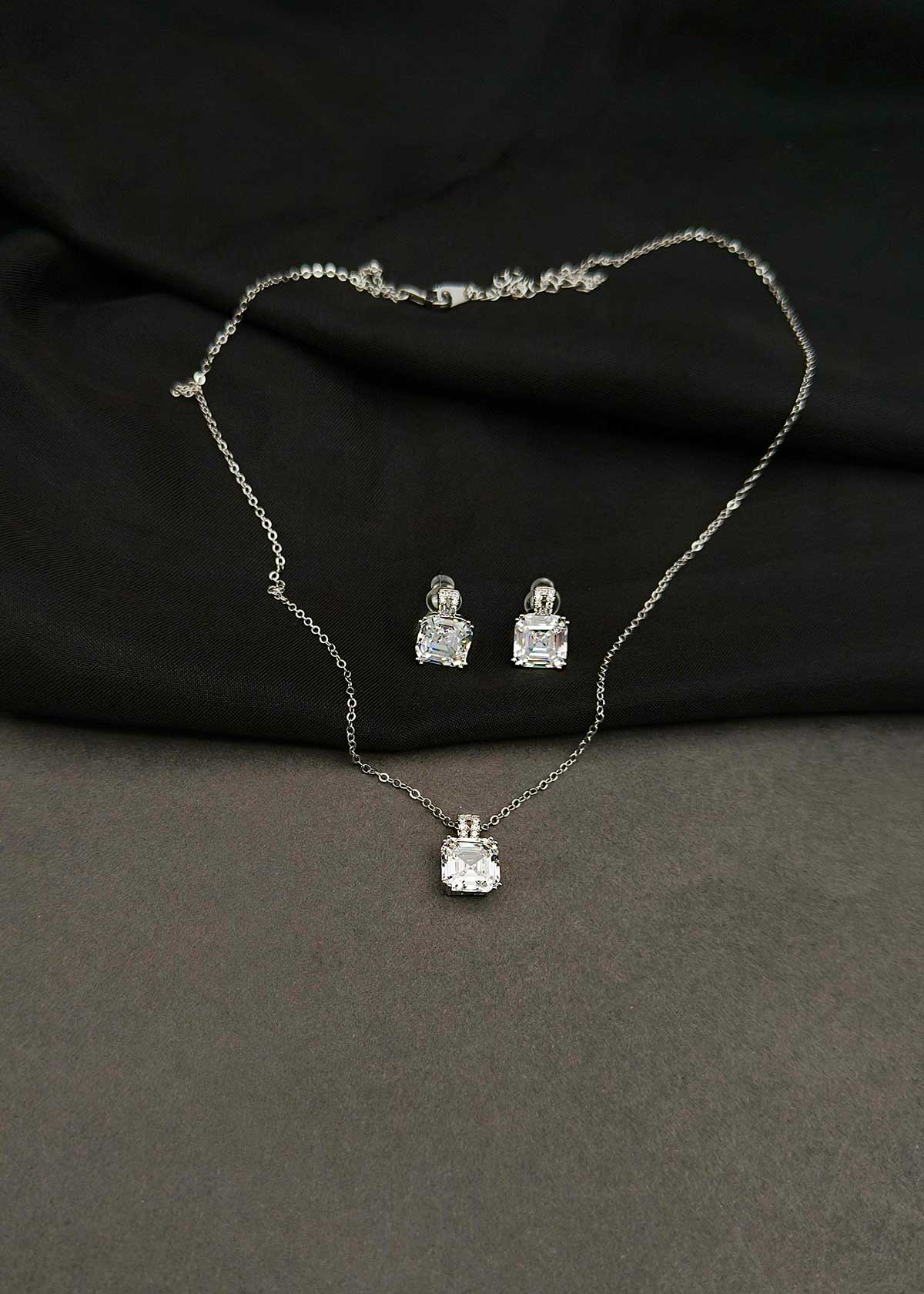 Regal Emerald Cut Solitaire Cubic Zircon Delicate Pendant Set With Chain For Women