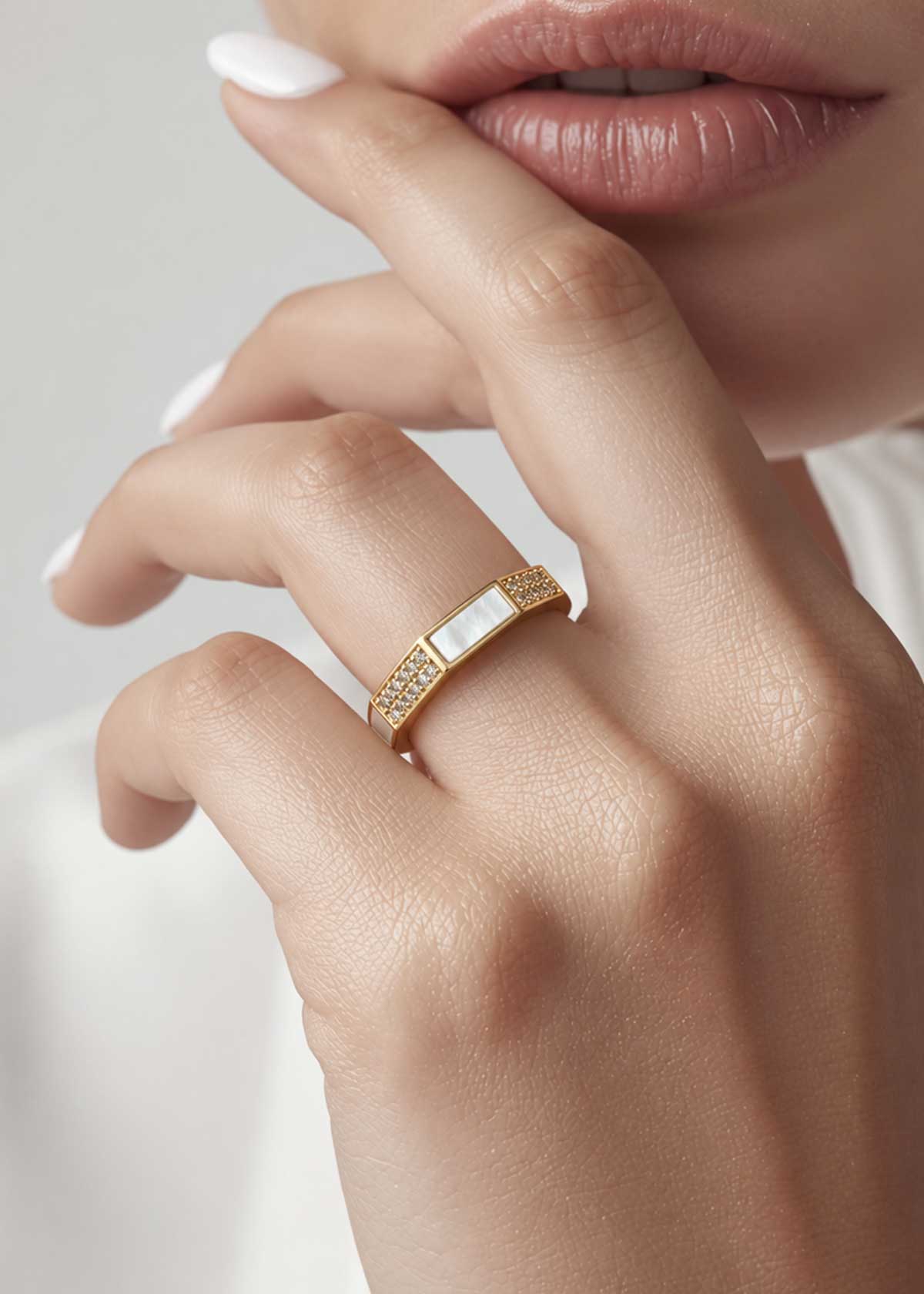 Lightweight Mother of Pearl & Cubic Zircon Hexagonal Sleek Adjustable Finger Ring For Women