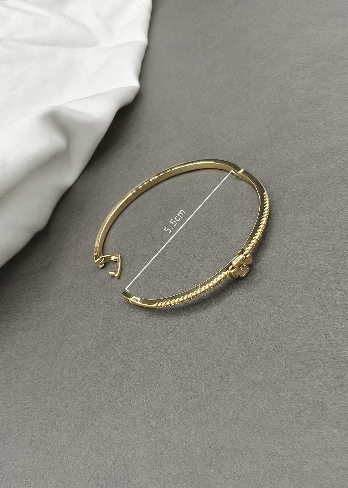 Modern Minimalist Mother Of Pearl Floral Accent Cubic Zircon Openable Kada Bracelet For Women
