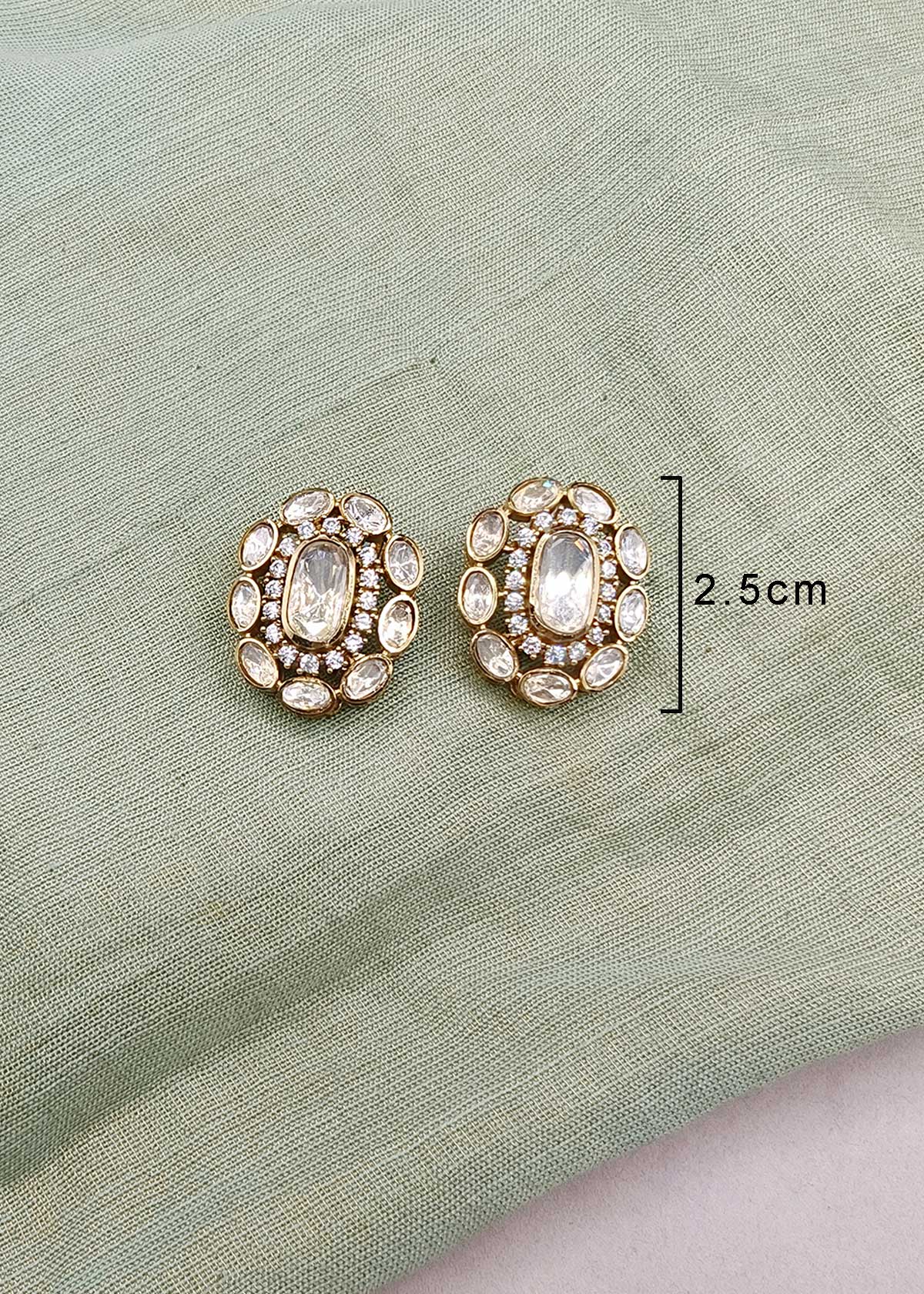 Heritage Bezel-Framed Oval Kundan Statement Stud Earrings For Women