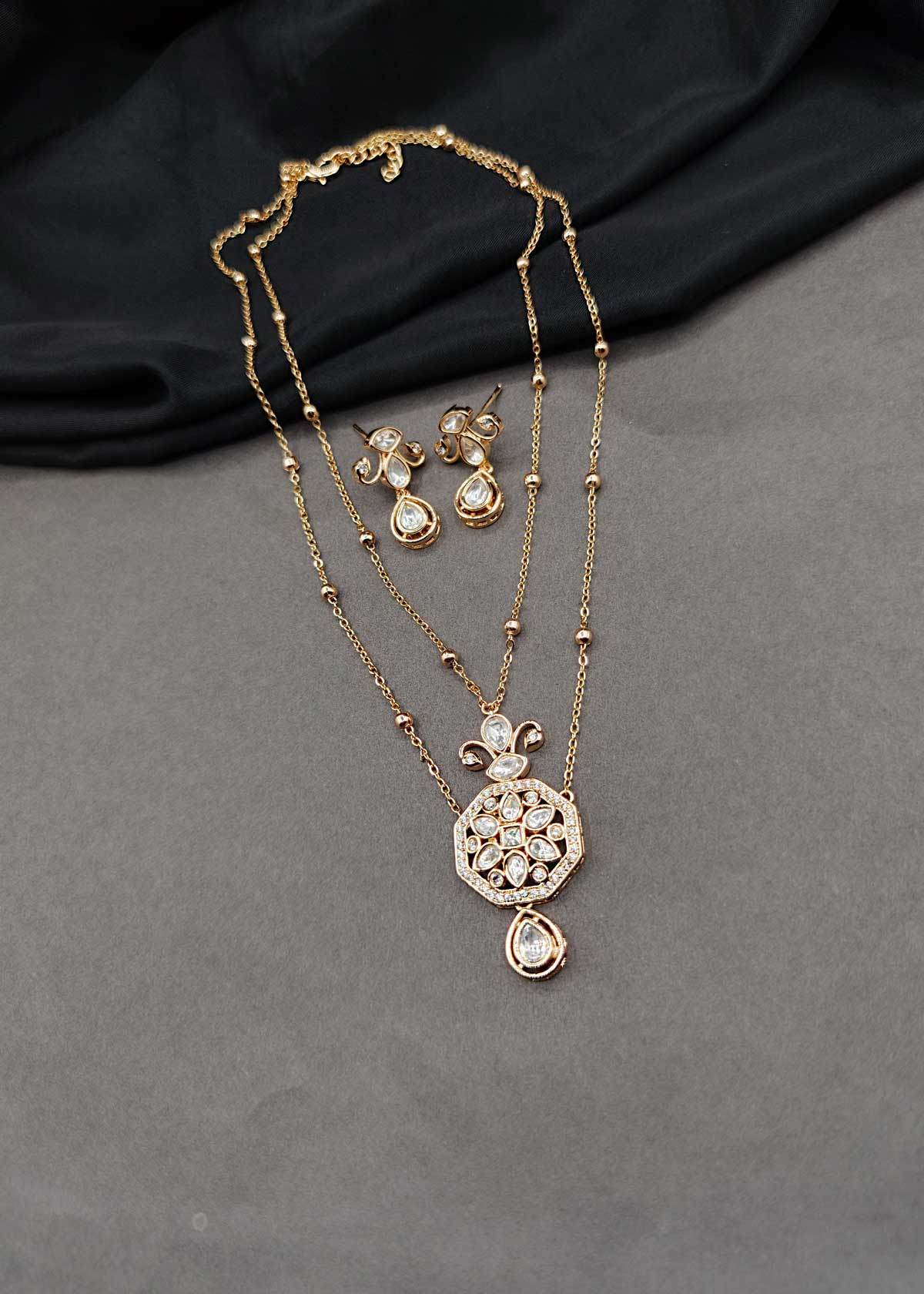 Kundan & Cubic Zircon Medallion Layered Necklace Set For Women