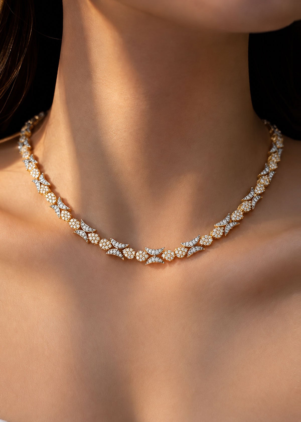 Cubic Zircon Winged Link Heavy Adjustable Short Necklace Set For Women