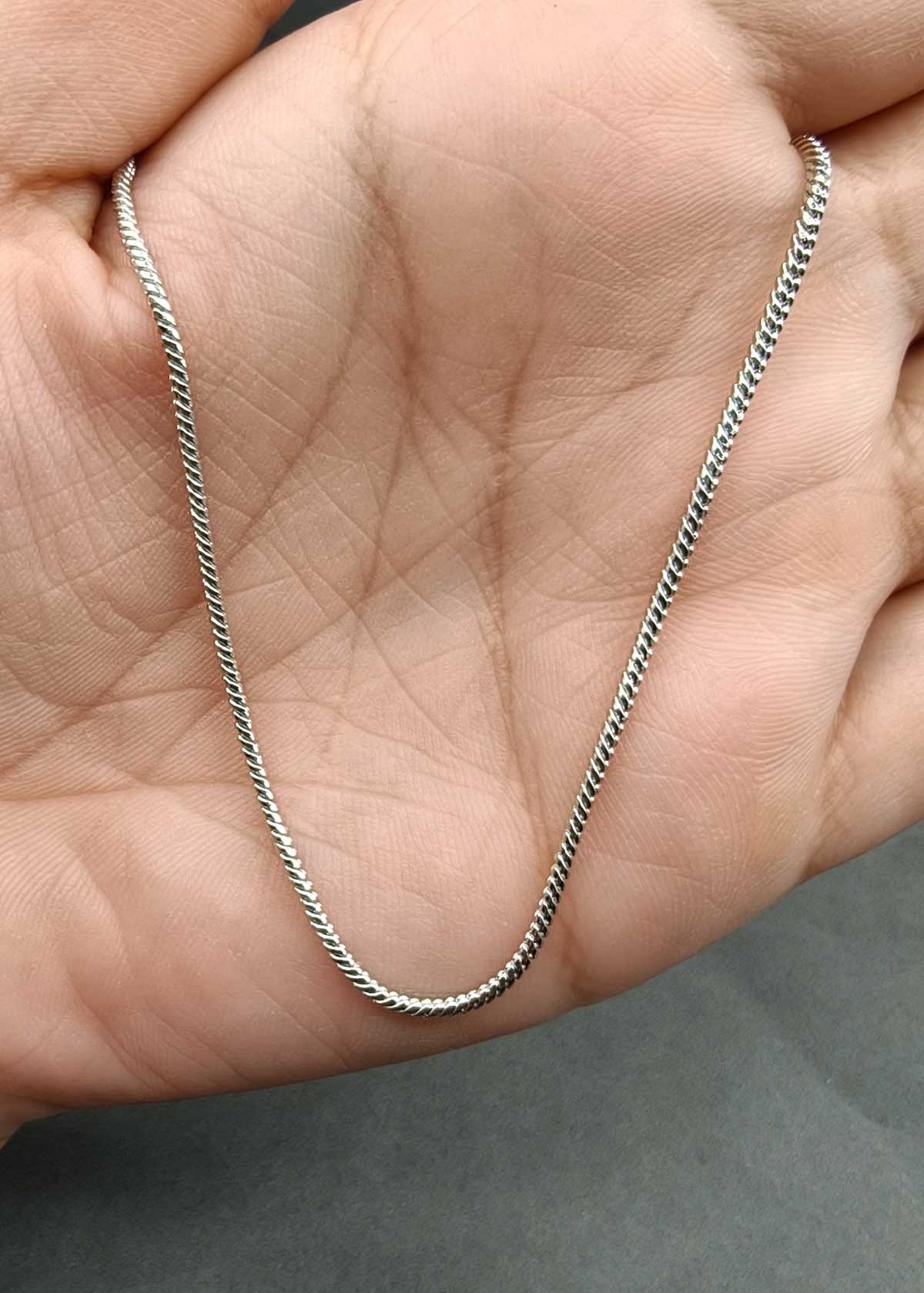 Delicate Flexible Round Snake Chain For Women