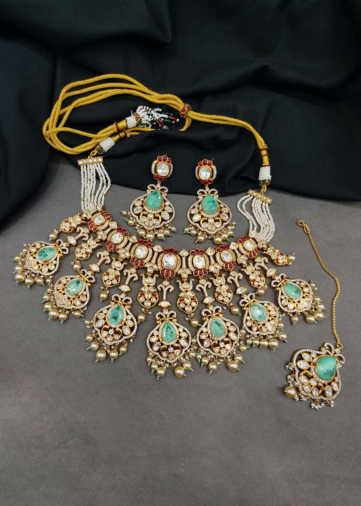 Russian Emerald Bridal Set With Maang Tikka