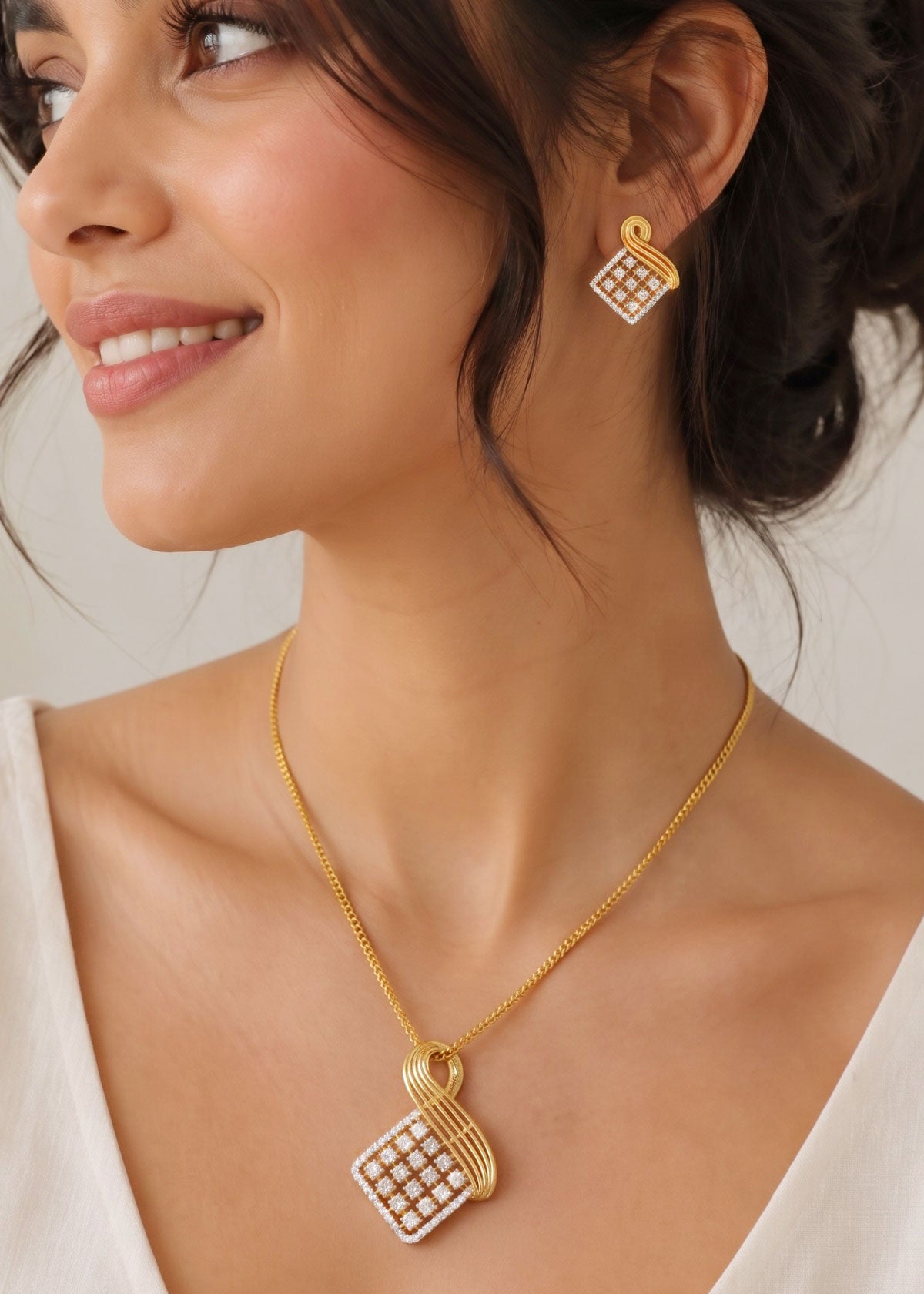 Luminous Matrix Dual Tone Pendant Set For Woman