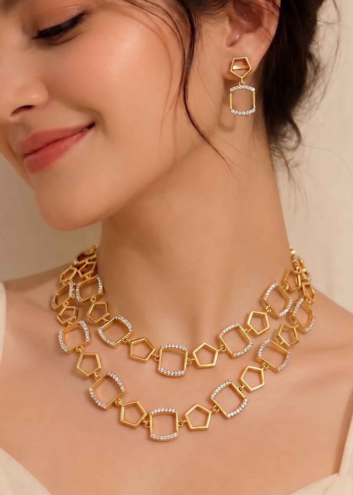 The Dual Tier Cubic Zircon Short Necklace Set For Woman