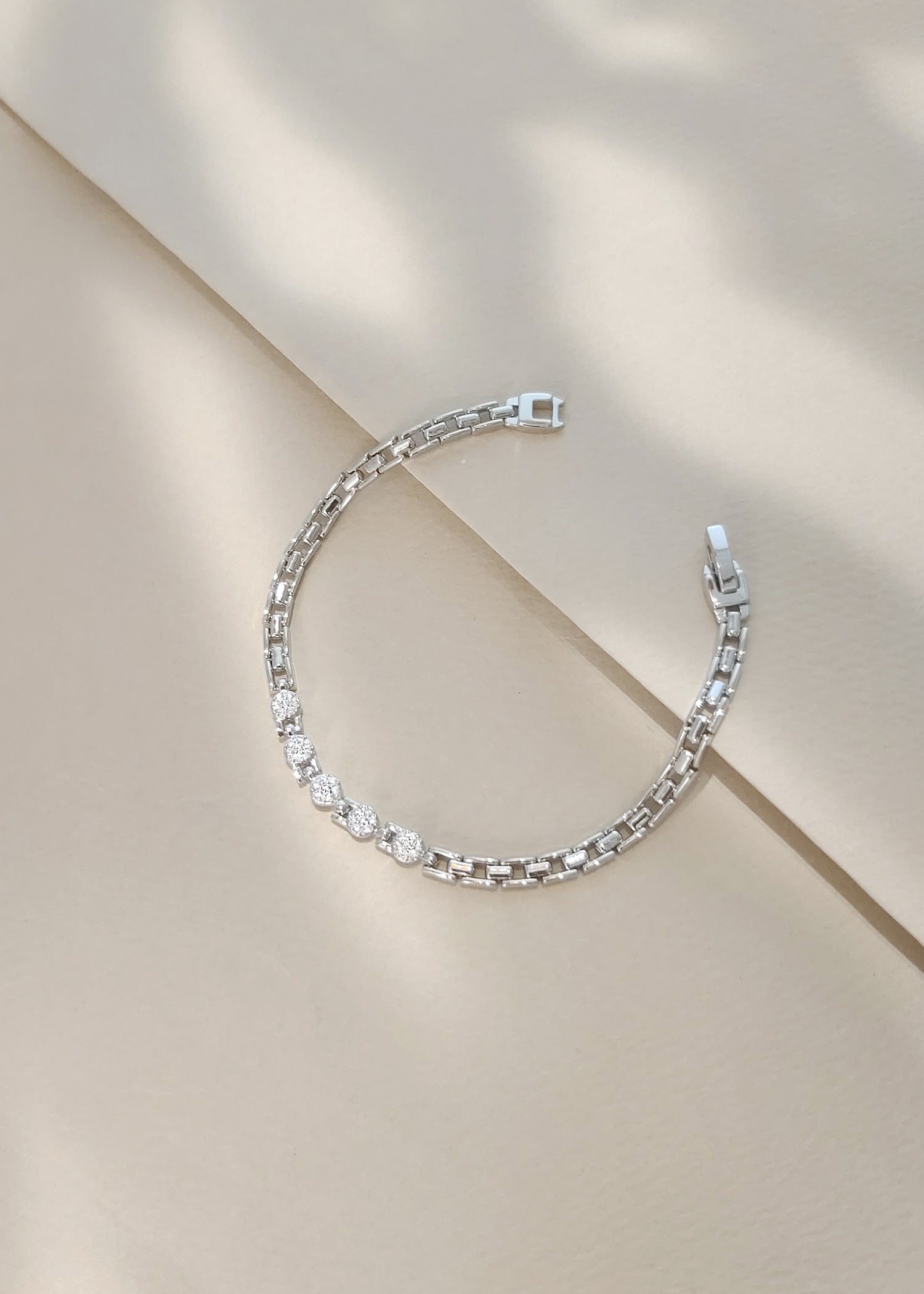 Fancy Zircon Chain Style Women Loose Bracelet