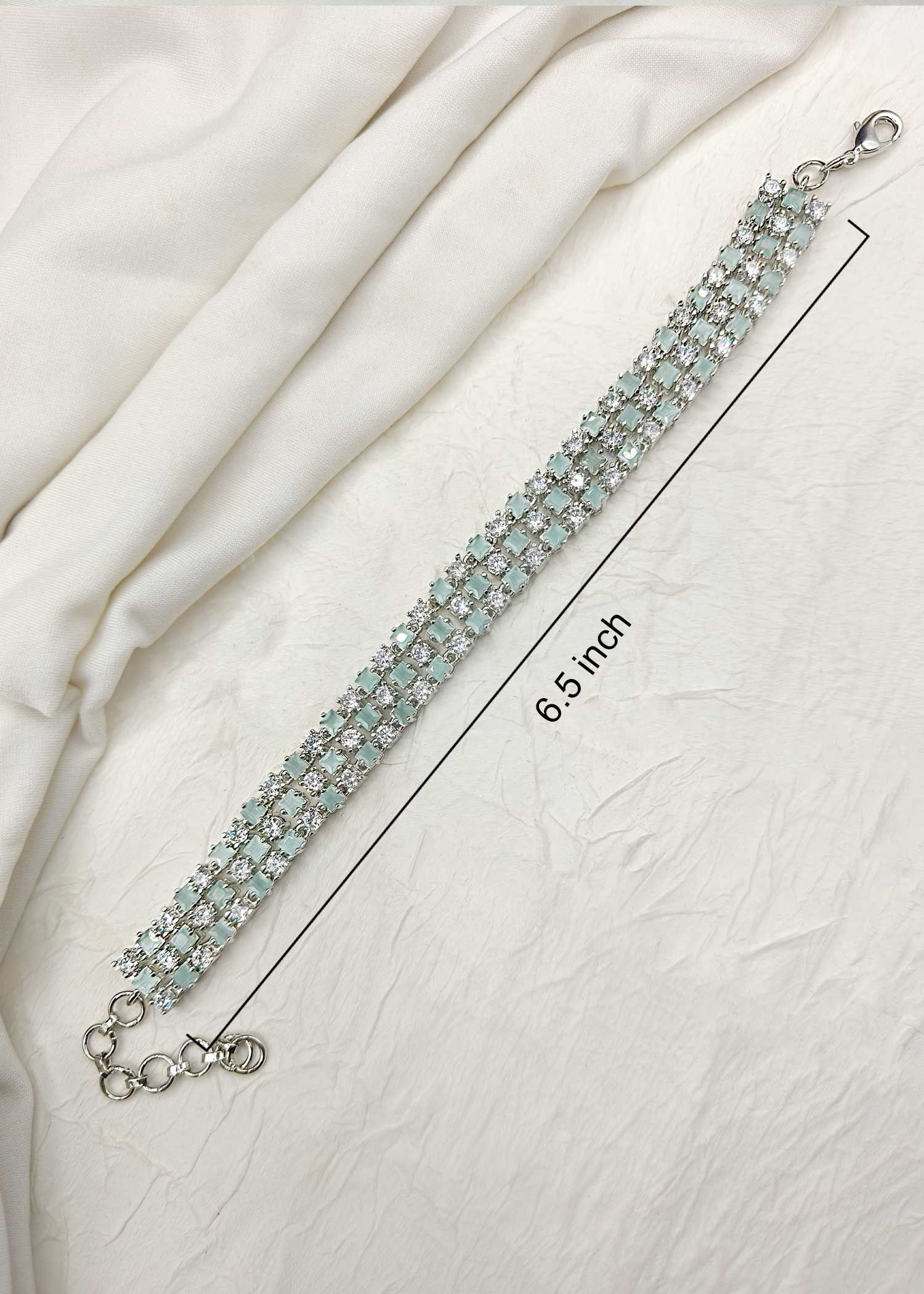 Mint Green Three Line Loose Diamond Bracelet