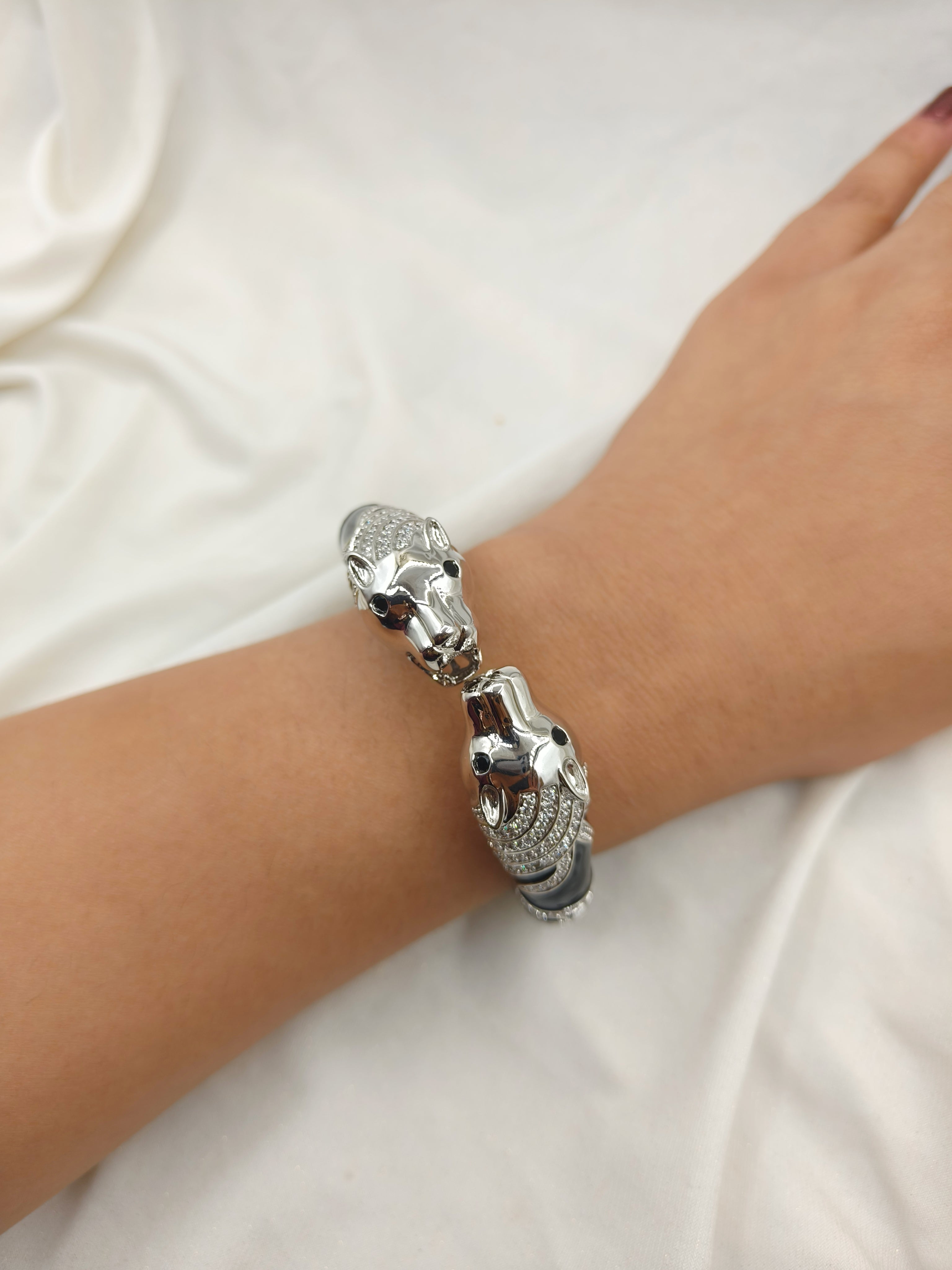 Zircon Kada Bracelet