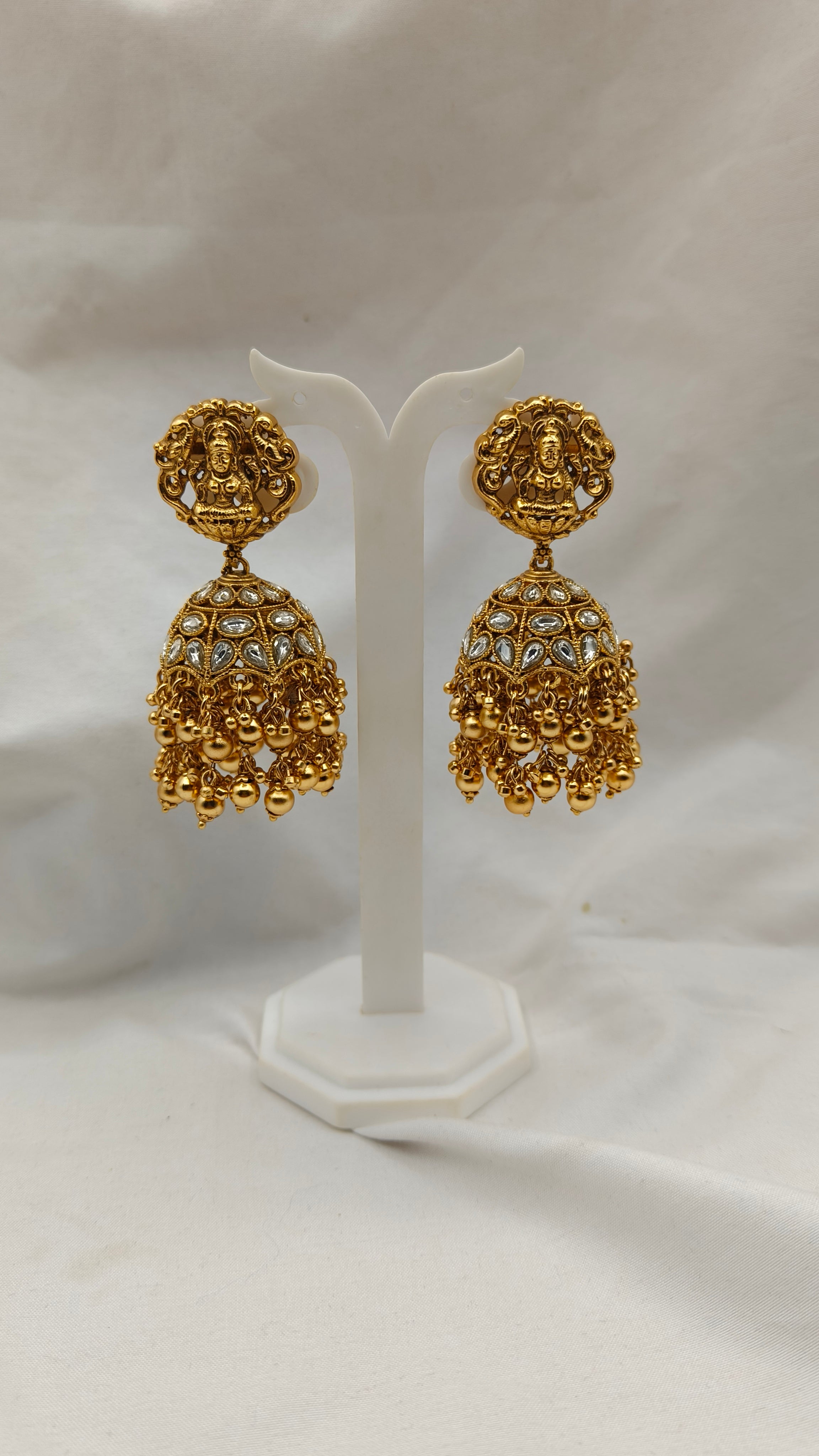 Gilded Essence Plain Gold Polished Jhumka