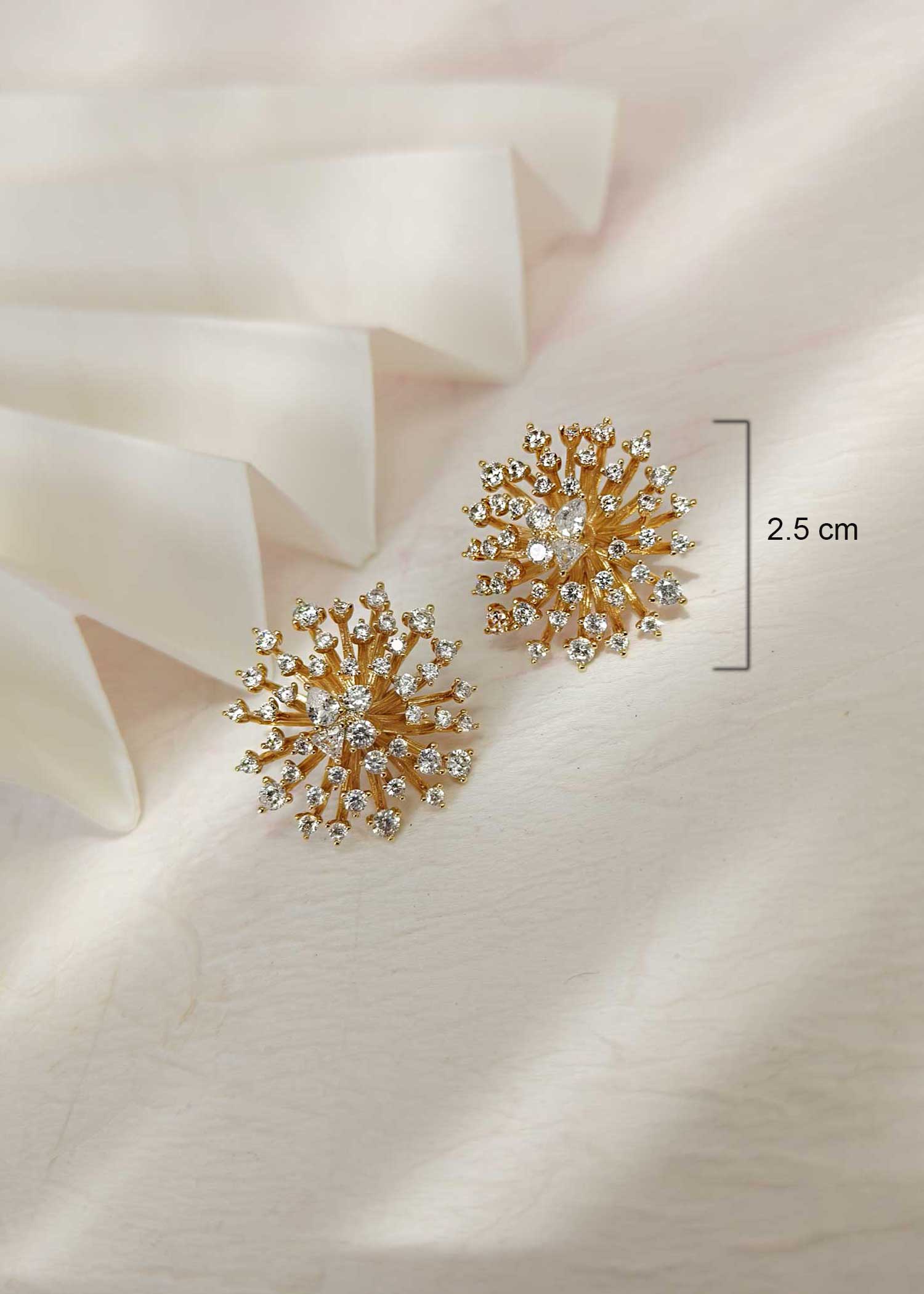 Designer Diamond Round Stud